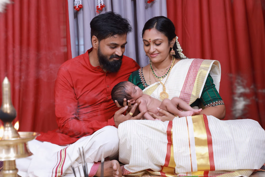9 ஆண்டுகளுக்கு பின் பிறந்த மகன்.! முதல் முறையாக மகனின் முகத்தை காட்டிய செந்தில் ஸ்ரீஜா.! 17