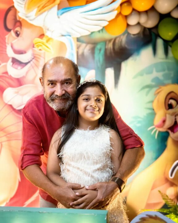 தனது மகளின் பிறந்தநாளை சிறப்பாக கொண்டாடிய ஸ்ரீதேவி விஜயகுமார்.! வெளியான அழகிய புகைப்படங்கள்.! 5