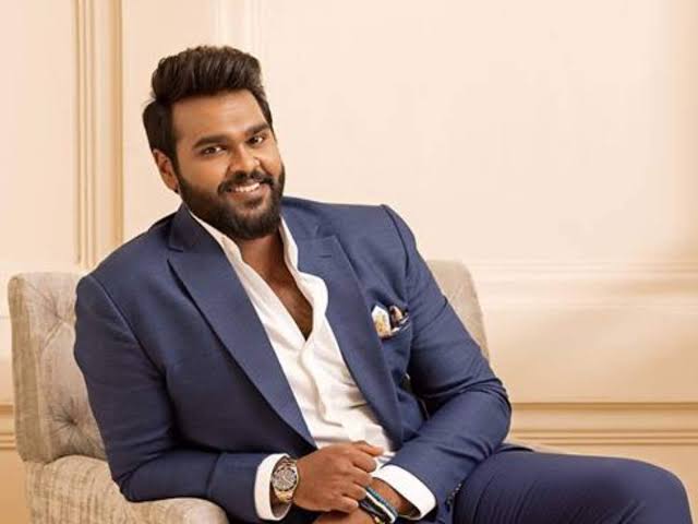 காட்டு யானைகளுடன் மோத இருக்கும் விஜயகாந்த் மகன்.! பூஜையுடன் தொடங்கிய படப்பிடிப்பு.! 3