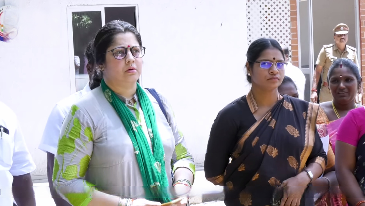 நீ வாயை மூடு டா முதல்ல, உன்ன எவன் டா கூப்பிட்டான்? செய்தியாளரை வெளுத்து வாங்கிய விஜயலட்சுமி.! 7