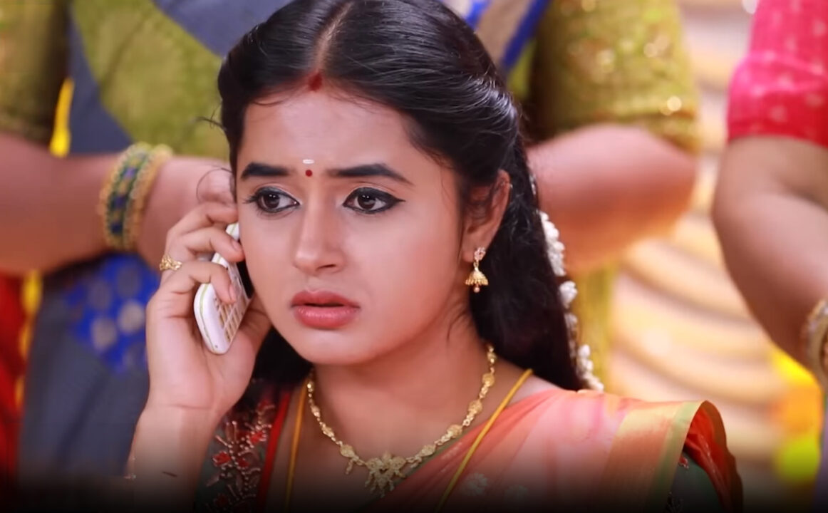 ரொமான்ஸ் செய்து கொண்டிருந்த ஐஸ்வர்யா, கௌதம்.! மஹாவிடம் போட்டு கொடுத்த பிரபா.! 3