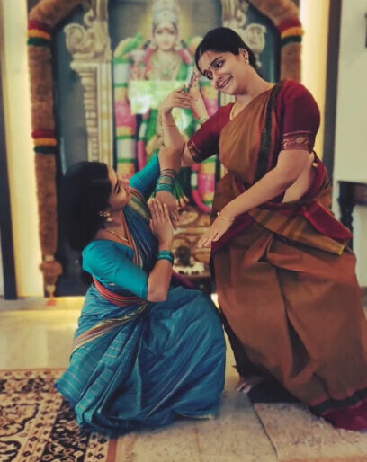 ஷூட்டிங் இடைவேளையில் எதிர்நீச்சல் நந்தினியும் ரேணுகாவும் ஆடிய Cute பரதநாட்டியம்.! 3