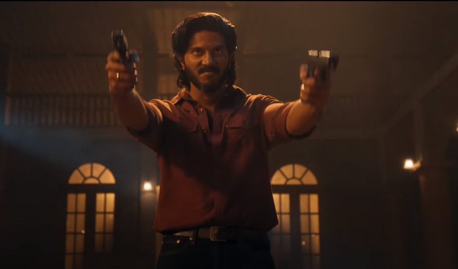 கேங்ஸ்டராக மாறி மிரட்டி எடுத்துள்ள துல்கர் சல்மான்.! கிங் ஆஃப் கோதா படத்தின் ட்ரைலர் வெளியானது.! 3