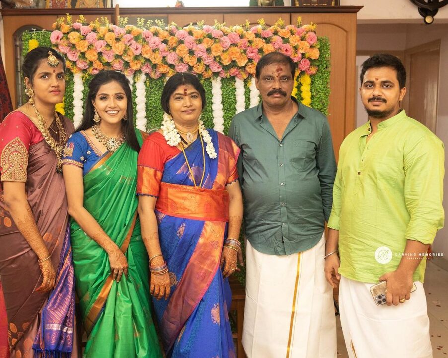 பெற்றோருக்கு 60-வது திருமணம் செய்து அழகு பார்த்த முத்தழகு சீரியல் நடிகை வைஷாலி.! 13