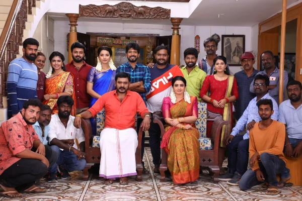 திடீரென முடிவுக்கு வரும் பாண்டியன் ஸ்டோர்ஸ்.? ஷூட்டிங் ஸ்பாட்டில் இருந்து கசிந்த புகைப்படம்.? 3