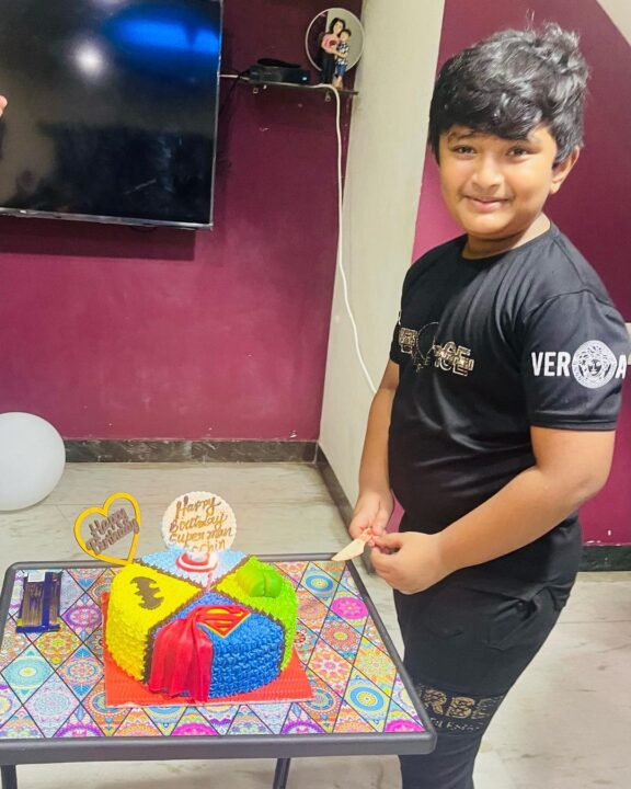மஹாலக்ஷ்மியின் மகனை பார்த்து இருக்கீங்களா? ஆள் அடையாளமே தெரியாமல் மாறிய சச்சின்.! 3
