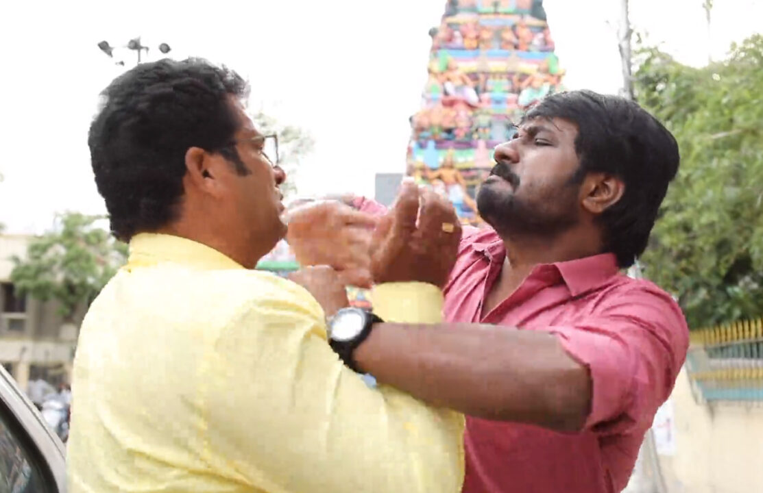 நடுரோட்டில் வைத்து பி.ஏ-வை வெளுத்து கட்டிய முத்து..! தரமான சம்பவம் பண்ணீங்க முத்து.! 3