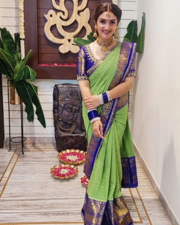 வீட்டில் கலசம் வைத்து 'வரலக்ஷ்மி விரதம்' கொண்டாடிய ஸ்ரீதேவி விஜயகுமார்.! வெளியான அழகிய புகைப்படங்கள்.! 9