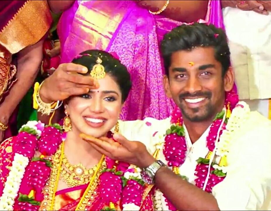 தமிழக கிரிக்கெட் வீரருடன் தலைவாசல் விஜய் மகளுக்கு நடந்த திருமணம்.! வெளியான புகைப்படங்கள்.! 5