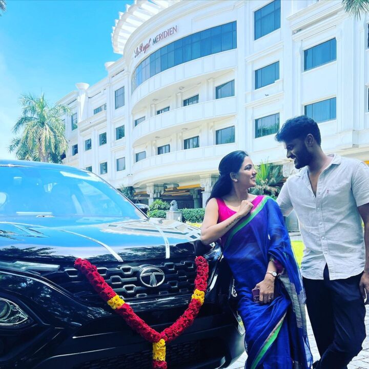 சொந்தமாக புது கார் வாங்கிய பிக்பாஸ் காதலர்கள் அமீர் மற்றும் பாவனி.! வெளியான புகைப்படங்கள் 7