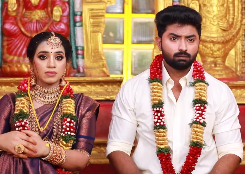 வேறு பெண்ணுடன் திருமணத்தை முடித்த அர்ஜுன்.! கதறி அழும் சக்தி.! ஈரமான ரோஜாவே ப்ரோமோ 3