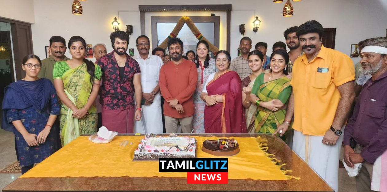 திடீரென கேக் வெட்டி கொண்டாடிய எதிர்நீச்சல் டீம்.! என்ன காரணம் தெரியுமா? எல்லாம் நல்ல விஷயம் தான்.! 153