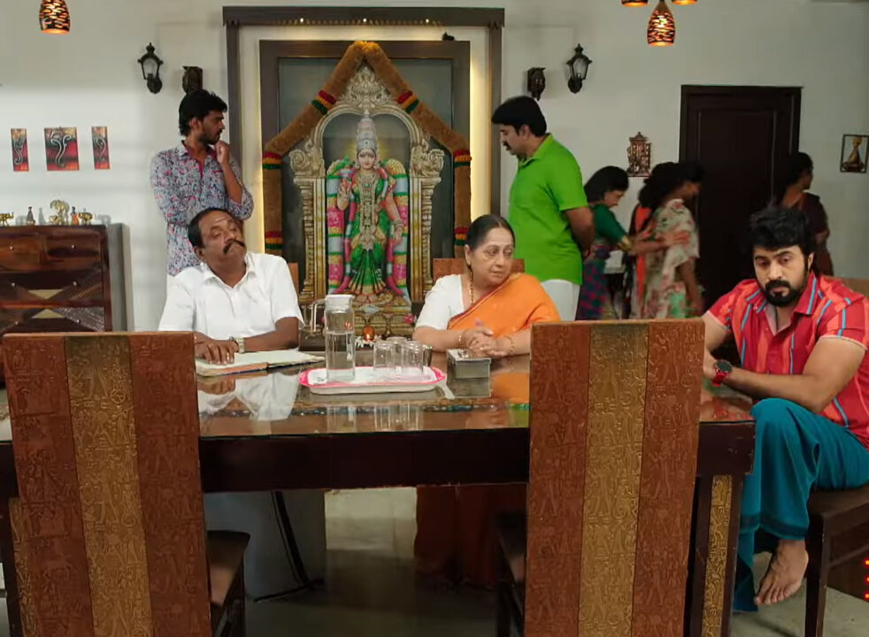 கரிகாலனை திட்டிய விசாலாட்சி.! பதிலுக்கு விசாலாட்சியை குணசேகரனிடம் கோர்த்து விட்ட கரிகாலன்.! 3