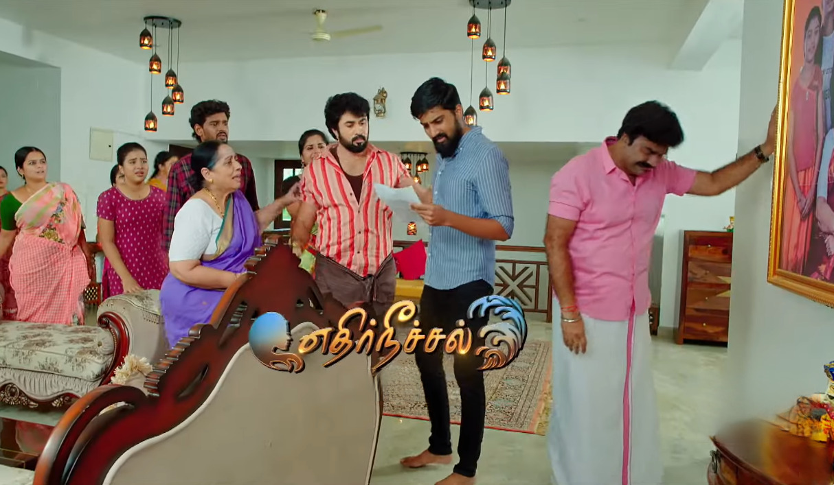 குணசேகரன் புகைப்படம் முன்பு கதறி அழும் ஒட்டுமொத்த குடும்பம்.! என்ன நடந்தது.? 3