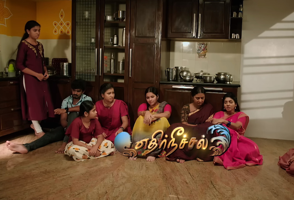 ரேணுகா தலைமுடியை பிடித்து தரதரவென இழுத்து வந்து வீட்டை விட்டு துரத்தும் ஞானம்.! ப்ரோமோ இதோ 3