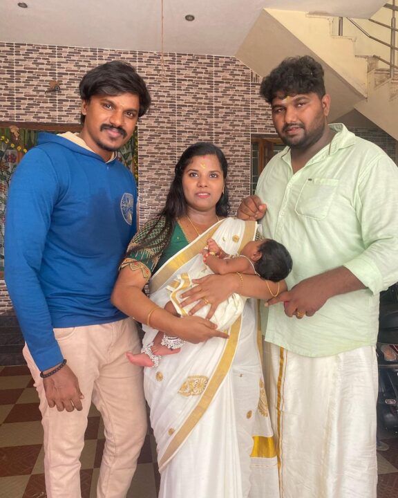 பேரனுக்கு பெயர் சூட்டு விழா நடத்திய பாக்கியலட்சுமி சீரியல் நடிகை.! வெளியான அழகிய புகைப்படங்கள்.! 3