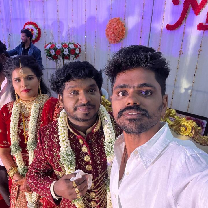 ஜிபி முத்து தொடங்கி நாஞ்சில் விஜயன் திருமண வரவேற்பில் வந்து குவிந்த பிரபலங்கள்.! இதோ வீடியோ.! 7