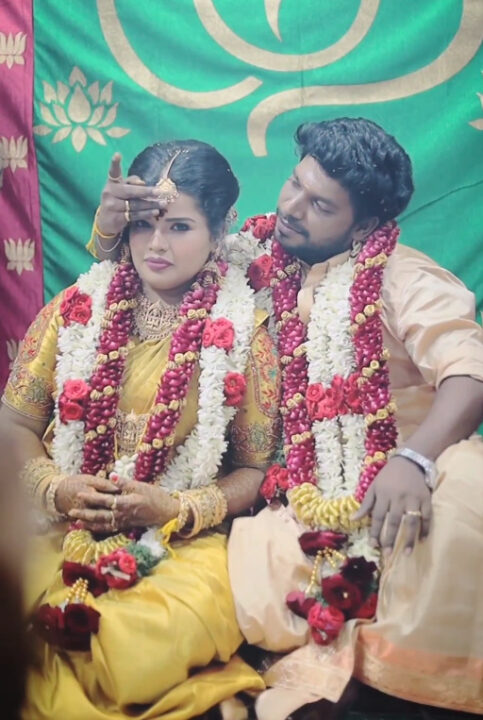 சின்னத்திரை நடிகர் நாஞ்சில் விஜயனுக்கு எளிமையாக நடந்து முடிந்த திருமணம்.! இதோ வீடியோ.! 7