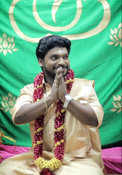 சின்னத்திரை நடிகர் நாஞ்சில் விஜயனுக்கு எளிமையாக நடந்து முடிந்த திருமணம்.! இதோ வீடியோ.! 11