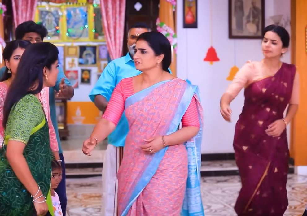 பிரசாந்தின் சூழ்ச்சிக்கு பலியான மீனா.! பாண்டியன் ஸ்டோர்ஸ் வீட்டை விட்டு வெளியேறினார்.! 3