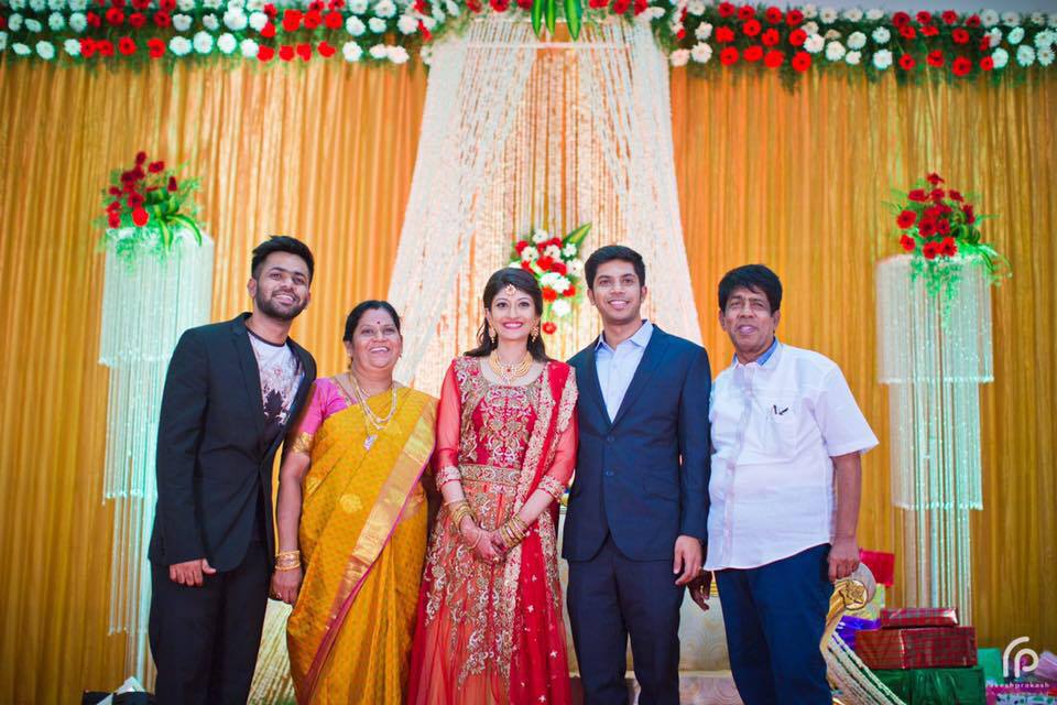 இதுவரை பலரும் பார்த்திடாத இயக்குனர் ஆர். சுந்தர்ராஜனின் குடும்ப புகைப்படங்கள்.! 21