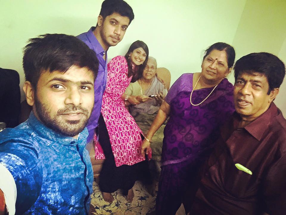 இதுவரை பலரும் பார்த்திடாத இயக்குனர் ஆர். சுந்தர்ராஜனின் குடும்ப புகைப்படங்கள்.! 19