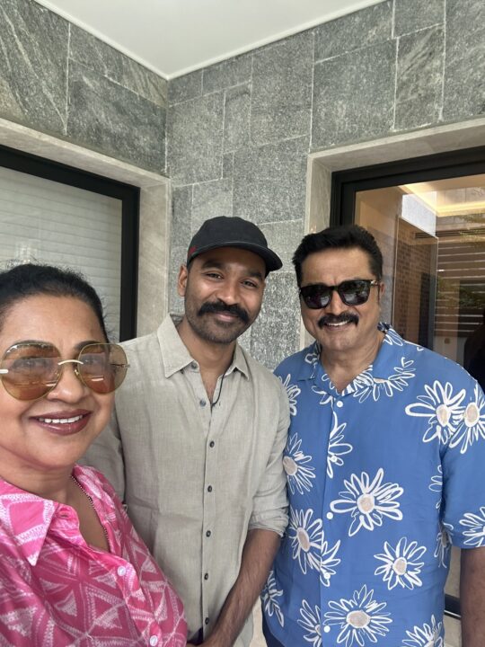 ராதிகா சரத்குமார் கட்டிய புது வீட்டின் கிரஹபிரவேசத்திற்கு வந்த தனுஷ்.! வெளியான புகைப்படங்கள்.! 3