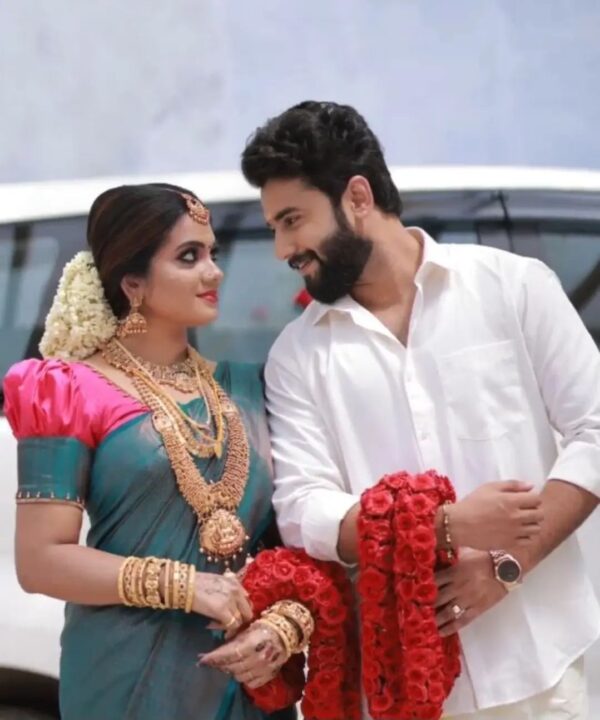 விஜய் டிவி சீரியல் நடிகருக்கு திருமணம்.! சத்தமில்லாமல் காதலியை கரம் பிடித்த சாக்லேட் பாய் நடிகர் 7