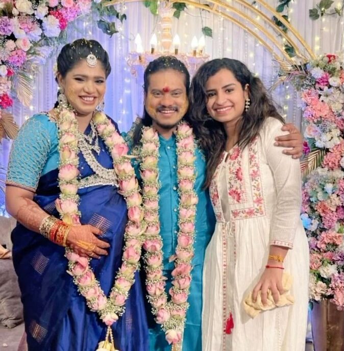 விஜய் டிவி பிரபலம் புகழுக்கு பிறந்த குழந்தை.! புகைப்படங்களை பகிர்ந்து அறிவித்த புகழ்.! 3