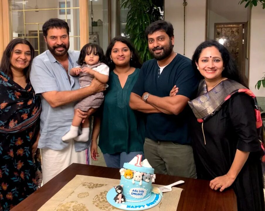 நடிகர் நரேன் மகனின் முதல் பிறந்தநாள் கொண்டாட்டம்.! நேரில் வாழ்த்திய பிரபலங்கள்.! 7