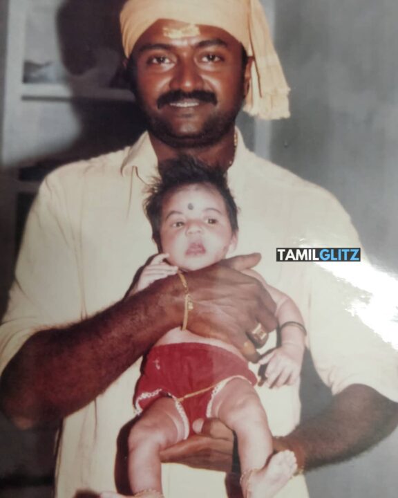 "30 வருட காதல் பயணம்" 30வது திருமணநாளை கொண்டாடும் நடிகர் எம்.எஸ்.பாஸ்கர்.! வாழ்த்திய மகள்.! 5