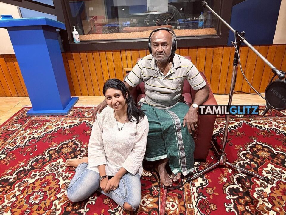 "30 வருட காதல் பயணம்" 30வது திருமணநாளை கொண்டாடும் நடிகர் எம்.எஸ்.பாஸ்கர்.! வாழ்த்திய மகள்.! 13