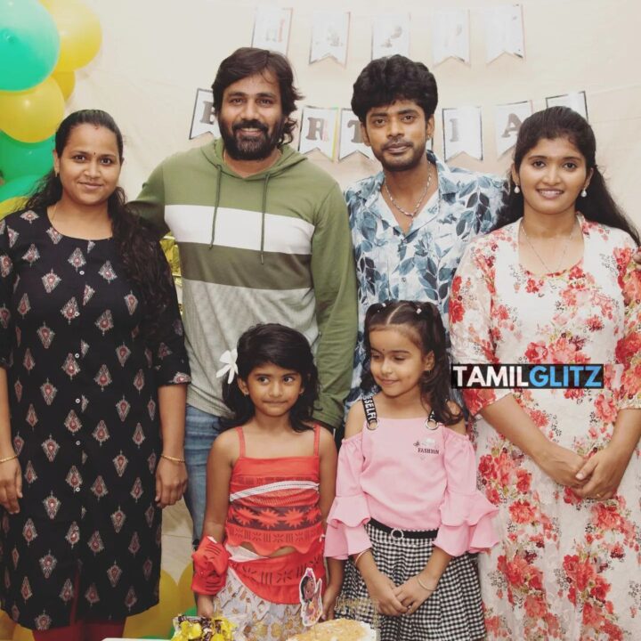 சாண்டி மகள் சூசனாவின் 5வது பிறந்த நாள்..! தம்பியுடன் சேர்ந்து கேக் வெட்டிய சூசனா.! 13