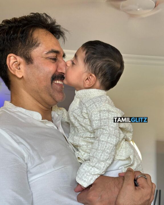 'சங்கமம்' பட நடிகர் ரகுமானின் குடும்பத்தை பார்த்து இருக்கீங்களா.? வெளியான அழகிய புகைப்படங்கள்.! 11