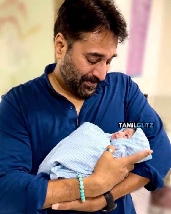 'சங்கமம்' பட நடிகர் ரகுமானின் குடும்பத்தை பார்த்து இருக்கீங்களா.? வெளியான அழகிய புகைப்படங்கள்.! 13