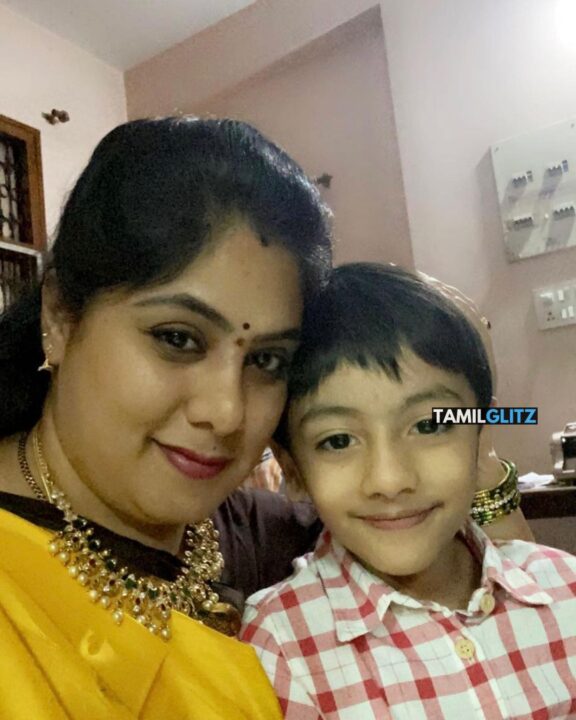 அம்மன் படத்தில் நடித்த இந்த குழந்தையை ஞாபகம் இருக்கா.? இப்ப எப்படி இருக்காங்கன்னு பாருங்க.! 17