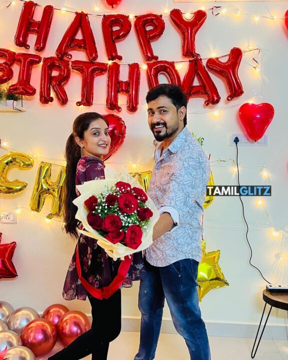சன் டிவி 'திருமகள்' சீரியல் நடிகையுடன் நிச்சயம் செய்த 'சுந்தரி' சீரியல் நடிகர்.! ஆல்பம் இதோ.! 3