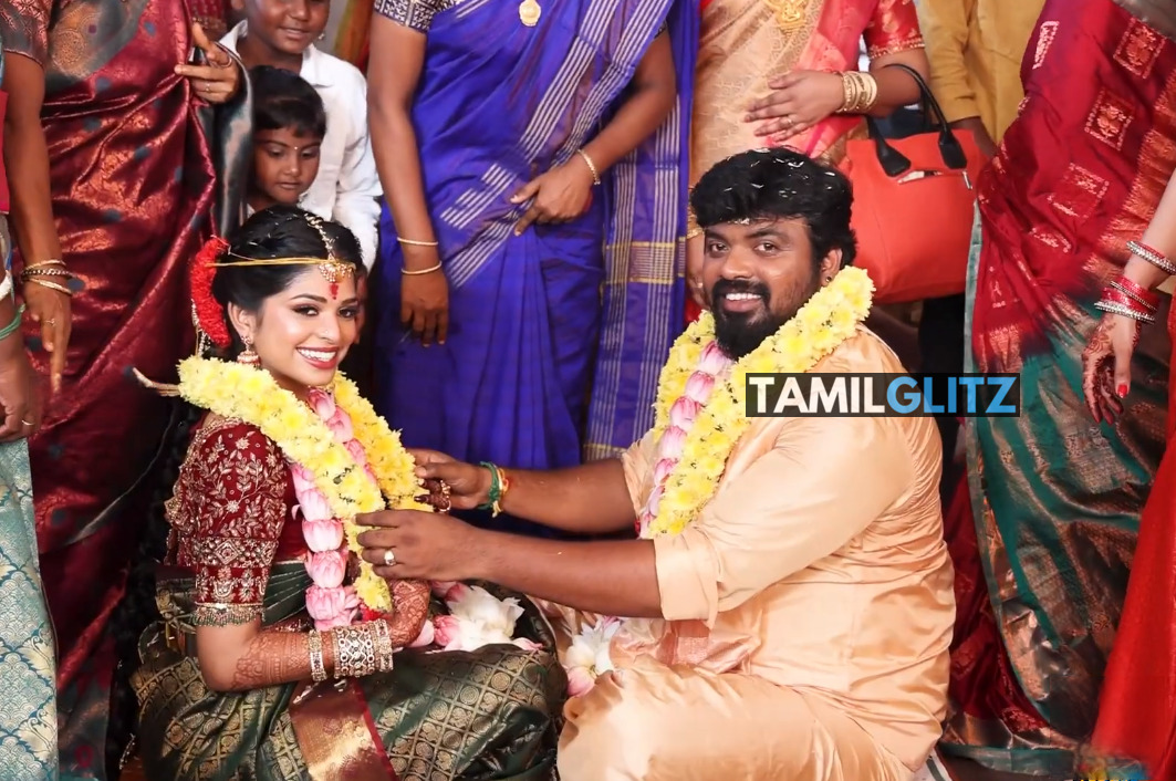 காதலியை கரம் பிடித்தார் 'வானத்தைப் போல' சீரியல் நடிகர் அஸ்வின் கார்த்திக்.! திருமண ஆல்பம் இதோ.! 7