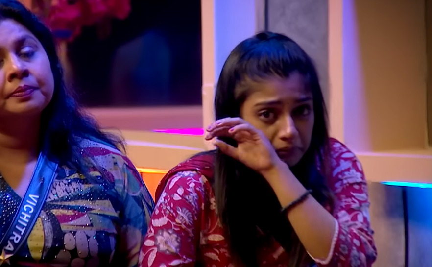 விசித்ராவை கட்டிப்பிடித்து அழும் பெண் போட்டியாளர்கள்.! ரட்சிதா பிரிவு பற்றி பேசிய தினேஷ்.! 3