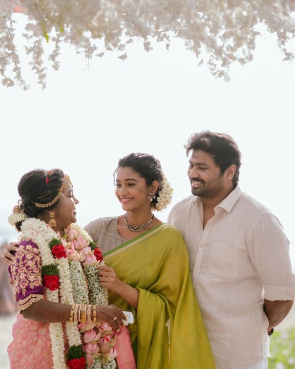 காதலனை பிறந்துவிட்டதாக பரவிய வதந்தி.! ஜோடியாக வந்து முற்றுப்புள்ளி வைத்த பிரியா பவானி ஷங்கர்.! 3