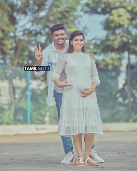 "நிறைமாத நிலவே வா வா" மீண்டும் தாய்மை அடைந்த சின்னத்திரை நடிகை ஸ்ரீதேவி அசோக்.! 7
