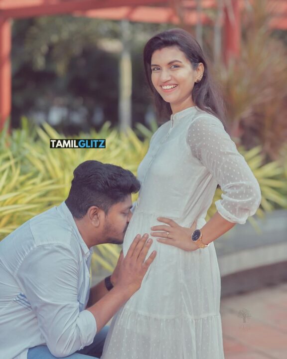 "நிறைமாத நிலவே வா வா" மீண்டும் தாய்மை அடைந்த சின்னத்திரை நடிகை ஸ்ரீதேவி அசோக்.! 11