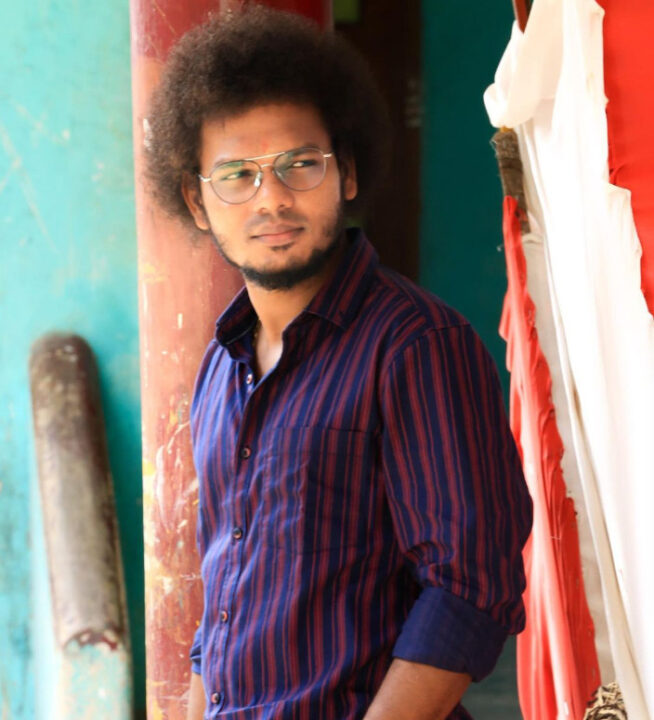 சத்தமில்லாமல் காதலியுடன் திருமணத்தை முடித்த சன் டிவி சீரியல் நடிகர்.! நேரில் வாழ்த்திய பிரபலங்கள்.! 3