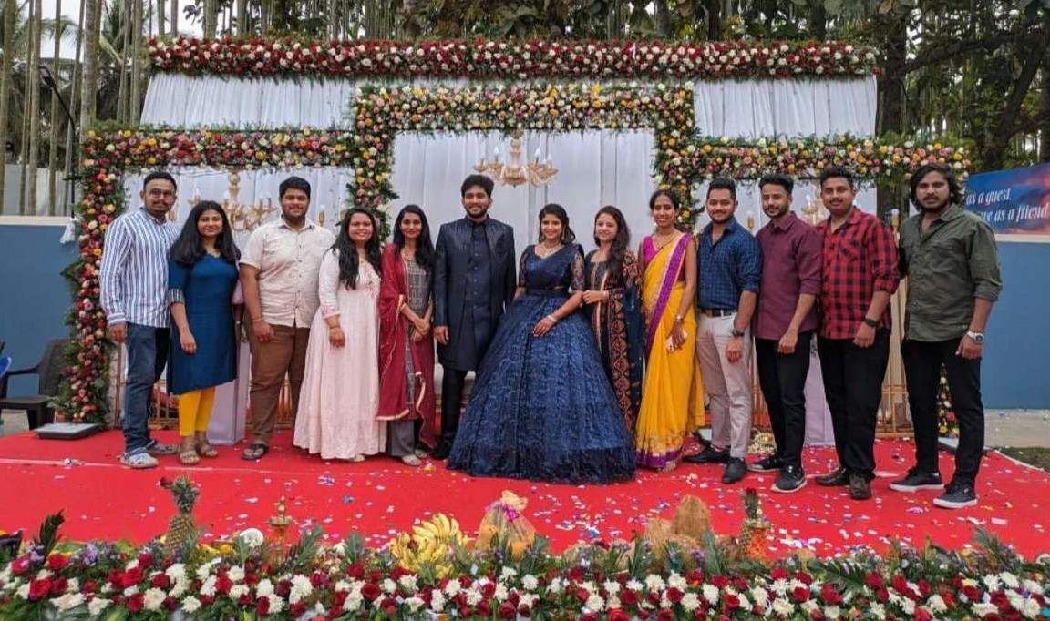 காதலரை கரம் பிடிக்கும் 'வானத்தைப் போல' சீரியல் நடிகை.! நிச்சயதார்த்த புகைப்படங்கள் இதோ.! 9