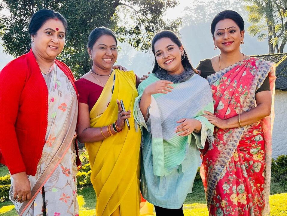 1000 எபிசோடை நிறைவு செய்த 'பாக்கியலட்சுமி' தொடர்..! சீரியல் குழுவினர் வெளியிட்ட ஸ்பெஷல் ப்ரோமோ 7