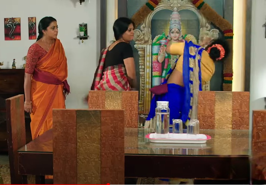 ஜான்சி ராணி கன்னத்தில் ஓங்கி ஒரு அறை விட்ட ஆதிரை.! யப்பா என்னா அடி.? தரமான சம்பவம் 3