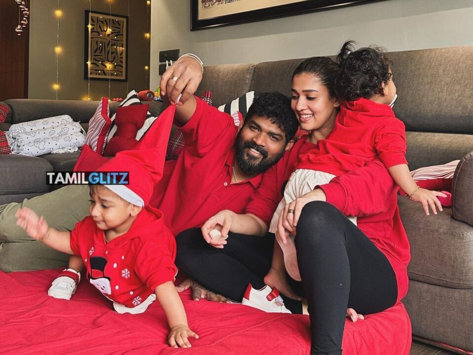 தனது இரட்டை மகன்களுடன் கிறிஸ்துமஸை கொண்டாடிய நயன்தாரா.! புகைப்பட ஆல்பம் இதோ..! 5