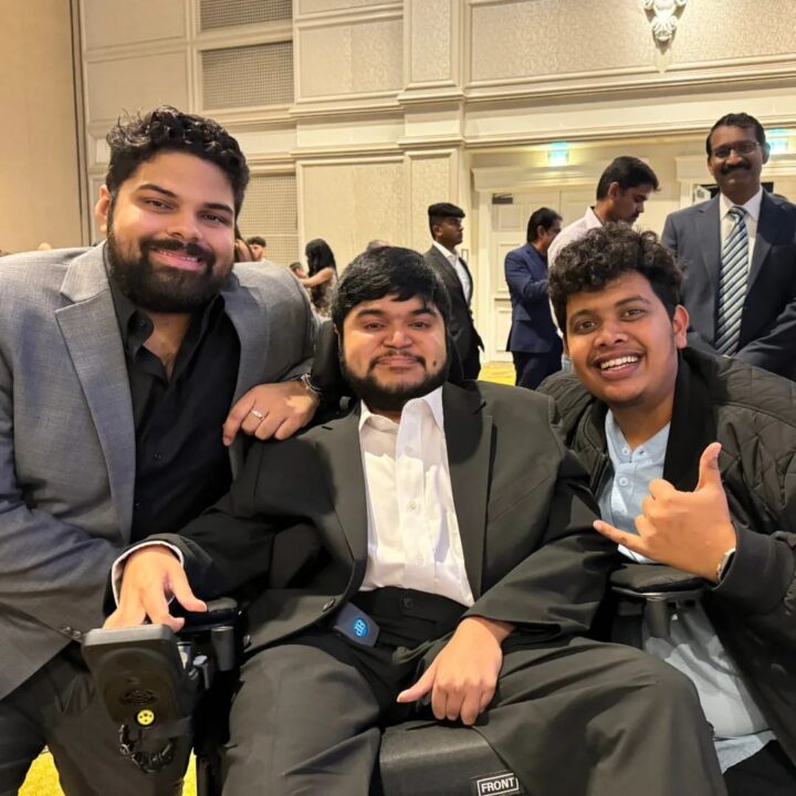 அமெரிக்காவில் பிரம்மாண்டமாக கொண்டாடப்பட்ட நெப்போலியனின் 60வது பிறந்தநாள்.! 5
