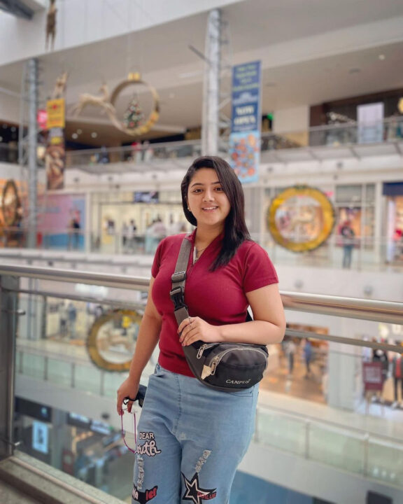'சில்லனு ஒரு காதல்' படத்துல நடிச்ச இந்த குழந்தையை ஞாபகம் இருக்கா? இப்ப எப்படி இருக்காங்கனு பாருங்க 3