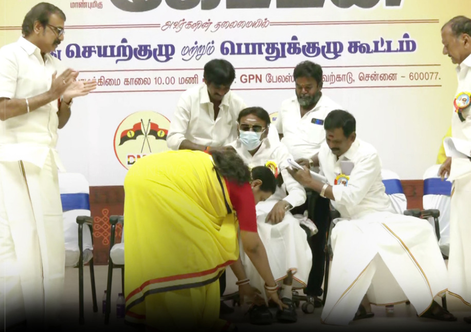"அவரை இப்படி கஷ்டப்படுத்தாதீர்கள், ப்ளீஸ்.! ரொம்ப கஷ்டமா இருக்கு” இயக்குனர் பாண்டிராஜ் வேதனை பதிவு 3